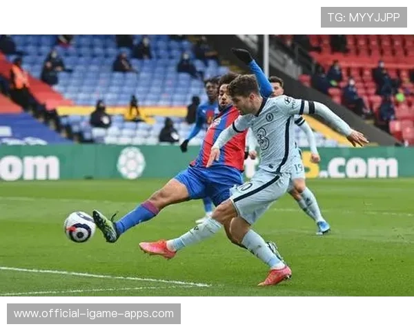 阿诺德任意球助跑变化训练,边路传中更具杀伤力 阿诺德任意球助跑变化训练,边路传中更具杀伤力